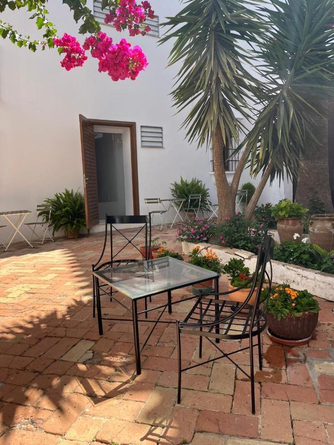 Clarisas Suites Carmona Kültér fotó